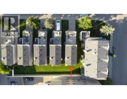 1707 23 Avenue SW - photo 33