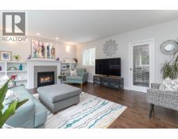 Patio - 1927 Riverside Dr, View Royal, BC V9B6H9 Photo 6