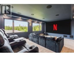 2833 Woodcroft Pl, Shawnigan Lake, BC V8H2E4 Photo 41