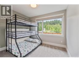 2833 Woodcroft Pl, Shawnigan Lake, BC V8H2E4 Photo 42