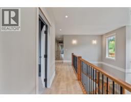 2833 Woodcroft Pl, Shawnigan Lake, BC V8H2E4 Photo 46