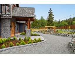 2833 Woodcroft Pl, Shawnigan Lake, BC V8H2E4 Photo 69