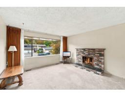 4846 207a Street, Langley, BC V3A6V9 Photo 9