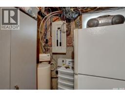 1616 Marshal Crescent, Moose Jaw, SK S6H3G6 Photo 43