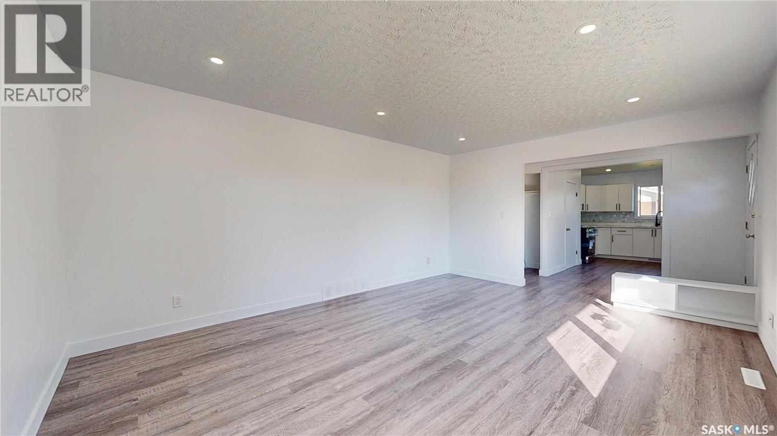 1020 9th AVENUE E, Regina — photo 10