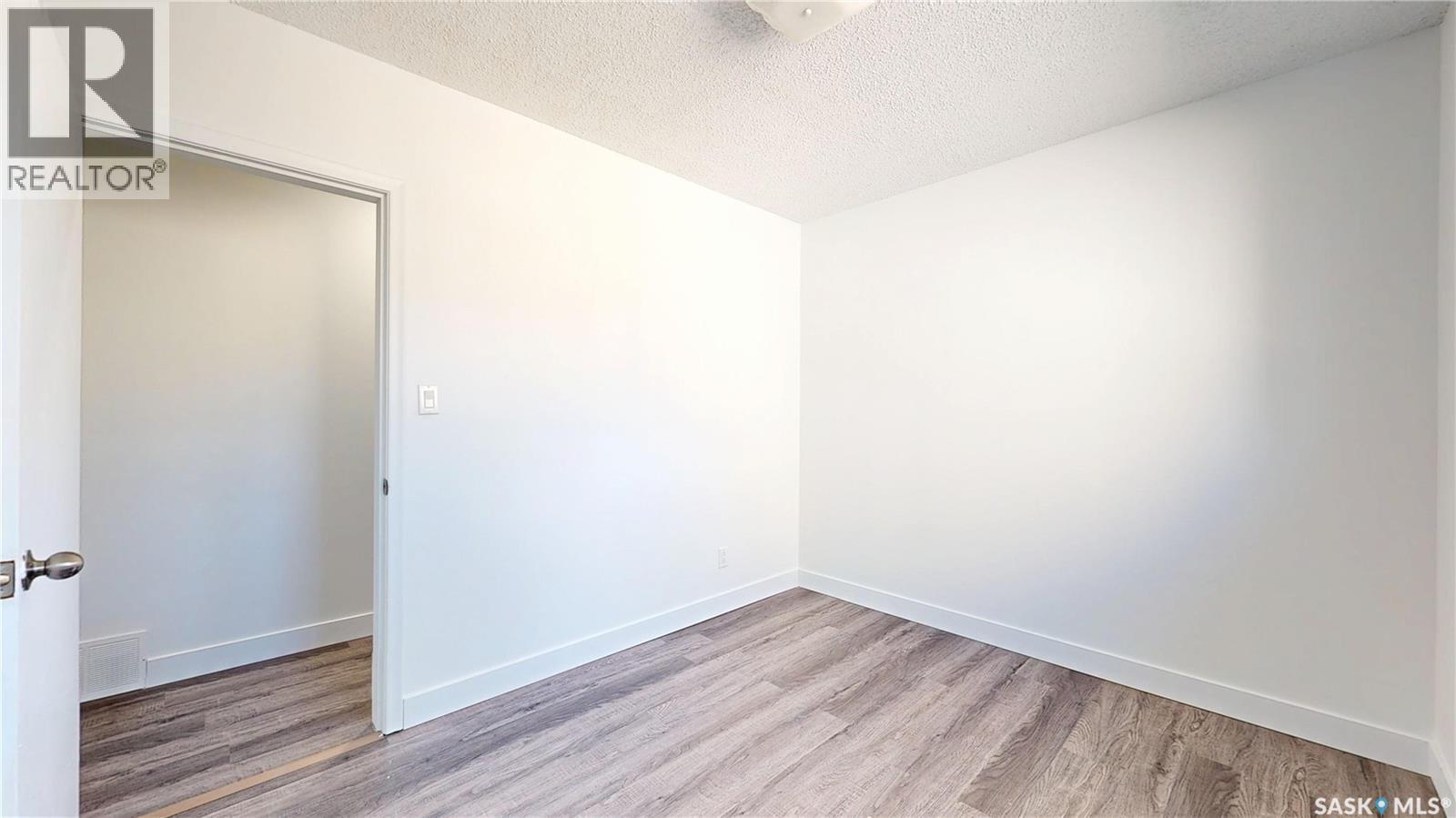 1020 9th AVENUE E, Regina — photo 26