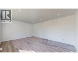 Bedroom - 1020 9th Avenue E, Regina, SK S4N0H3 Photo 8