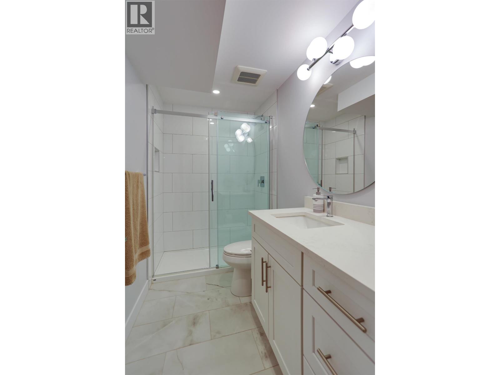6 ROBINSON STREET - Image 17