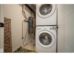10316 42 St Nw, Edmonton, AB T6A1T5 Photo 60