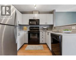 702, 760 Railway Gate SW - photo 5