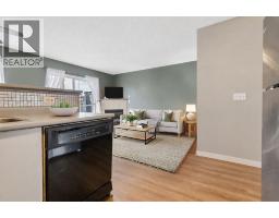 702, 760 Railway Gate SW - photo 6
