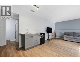 8 Irving Crescent, Red Deer, AB T4R3R9 Photo 21