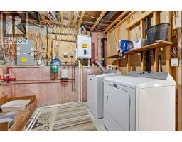 8 Irving Crescent, Red Deer, AB T4R3R9 Photo 24