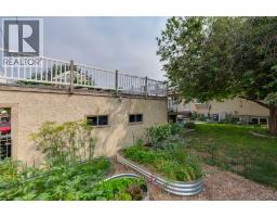 107 Bermuda Drive Nw, Calgary, AB T3K1H6 Photo 35
