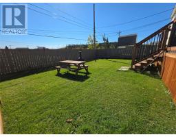826 Retty Street thumbnail 19