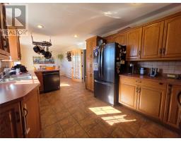 826 Retty Street thumbnail 6