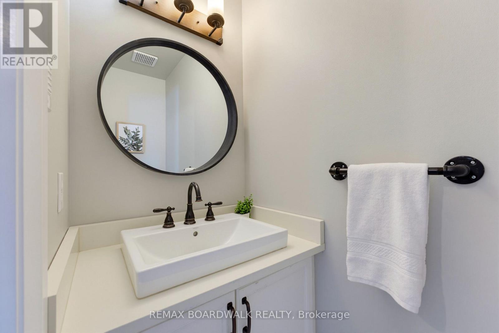 47 MIKA STREET - Image 31