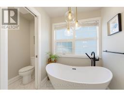 47 Mika Street, Ottawa, ON K2S1K6 Photo 36