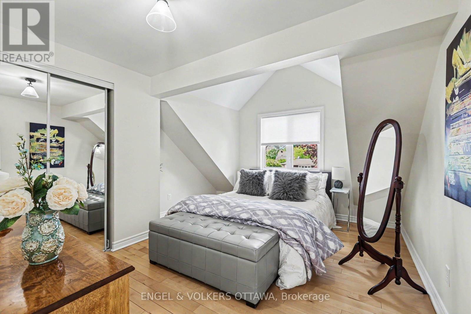 176 SANFORD AVENUE - Image 22