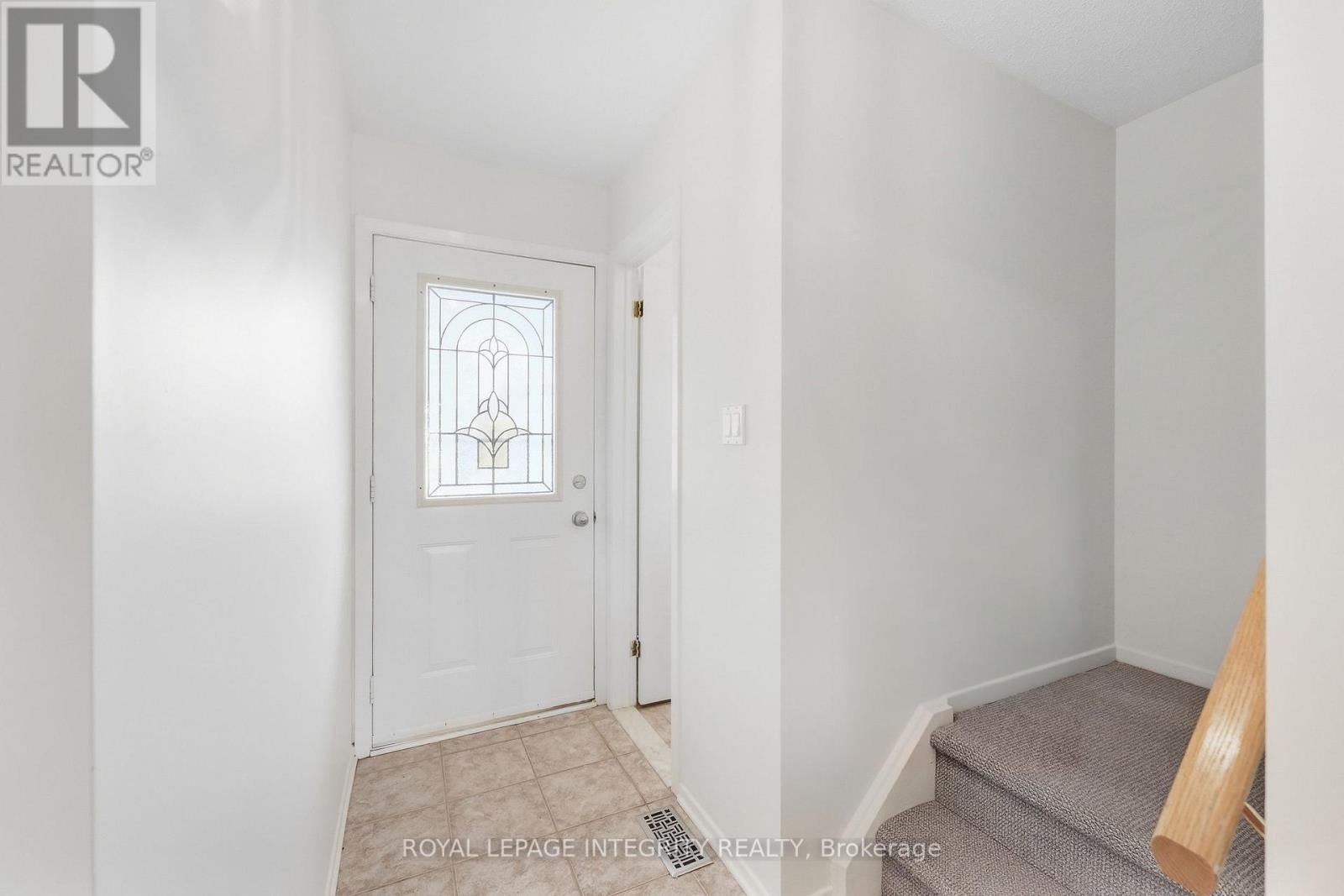 909 LAWNSBERRY DRIVE - 5
