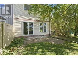 909 Lawnsberry Drive, Ottawa, ON K1E1Y2 Photo 30