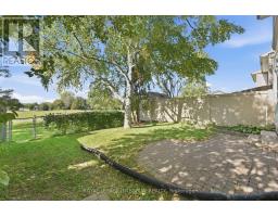909 Lawnsberry Drive, Ottawa, ON K1E1Y2 Photo 32