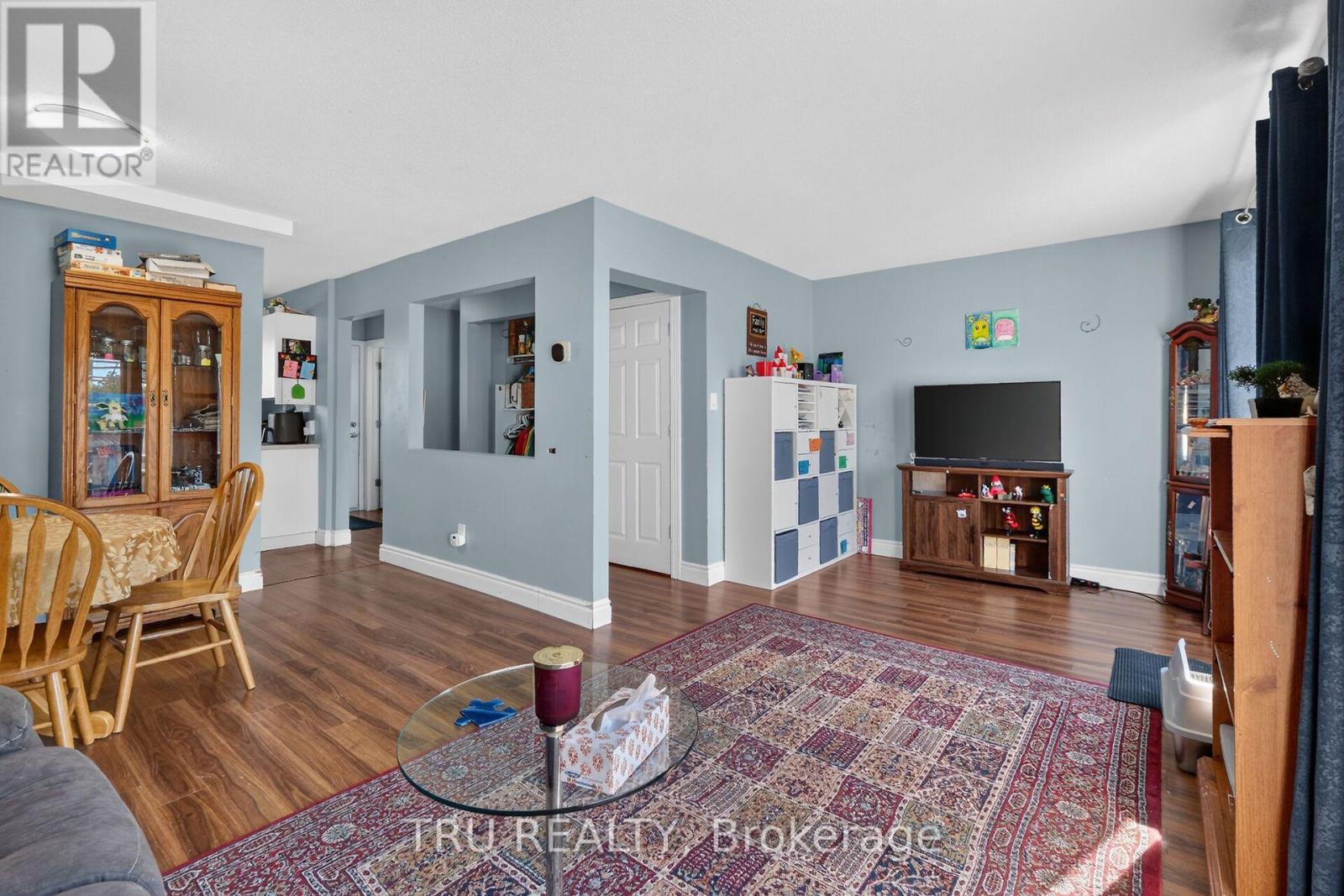 369 MOCKINGBIRD DRIVE - 10