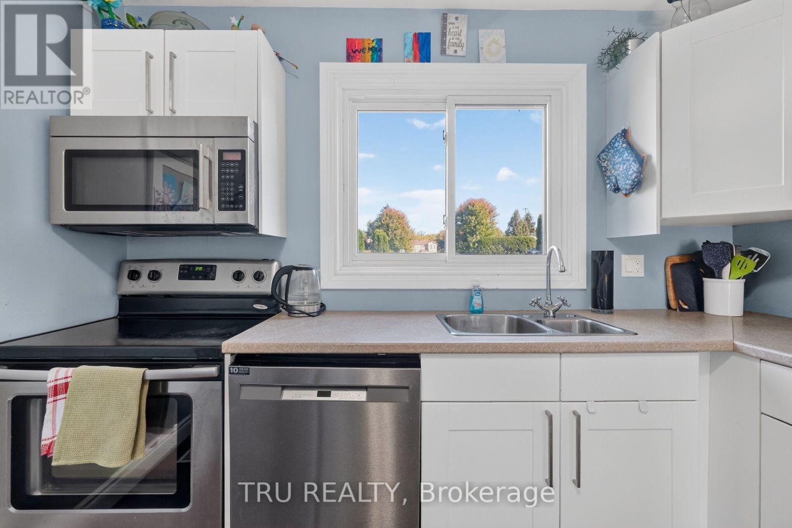 369 MOCKINGBIRD DRIVE - 21
