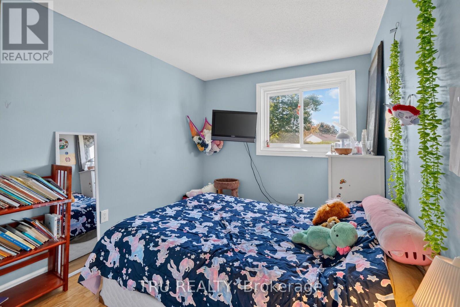 369 MOCKINGBIRD DRIVE - 26