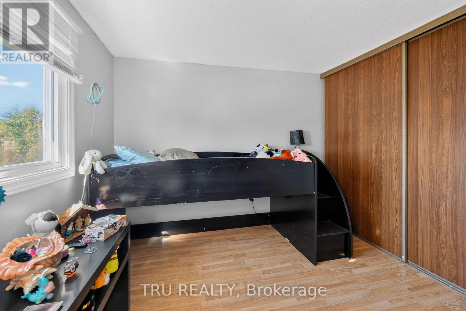 369 MOCKINGBIRD DRIVE - 31