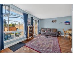 369 Mockingbird Drive, Ottawa, ON K1E2A6 Photo 13