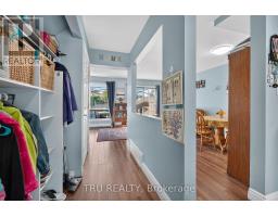 Bedroom 2 - 369 Mockingbird Drive, Ottawa, ON K1E2A6 Photo 6