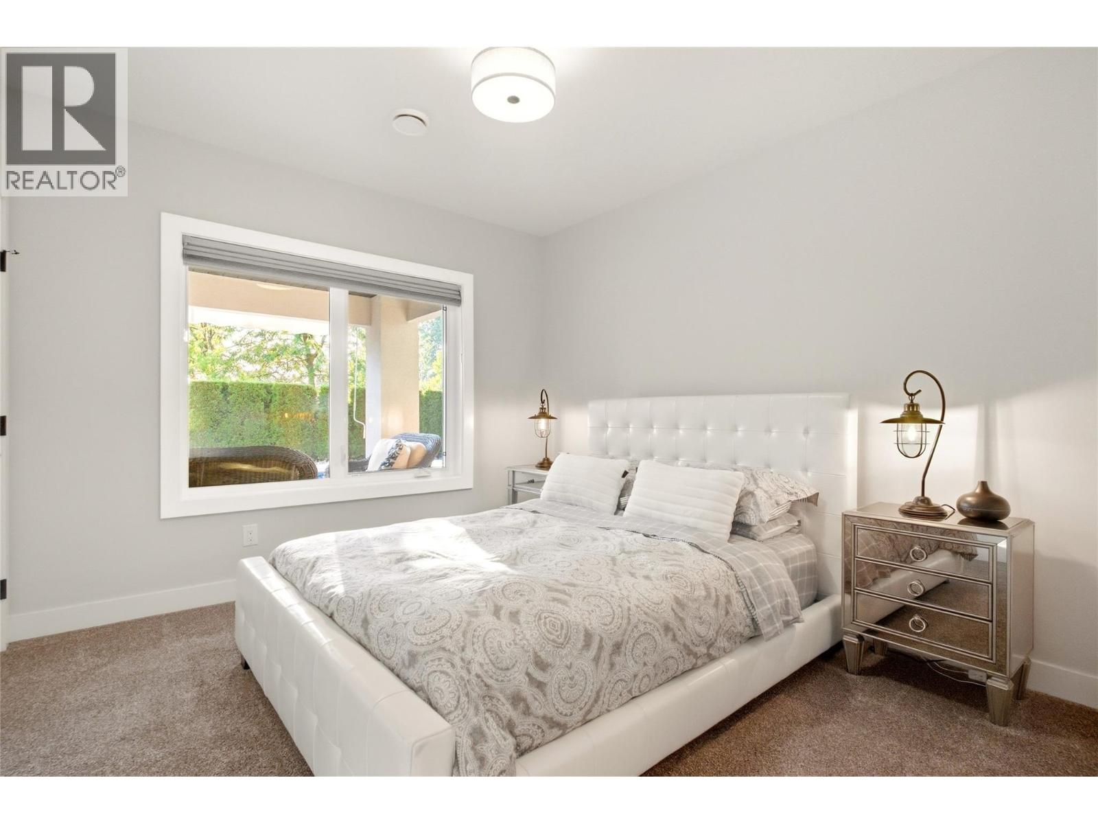 3 1675 Willow Crescent, Kelowna