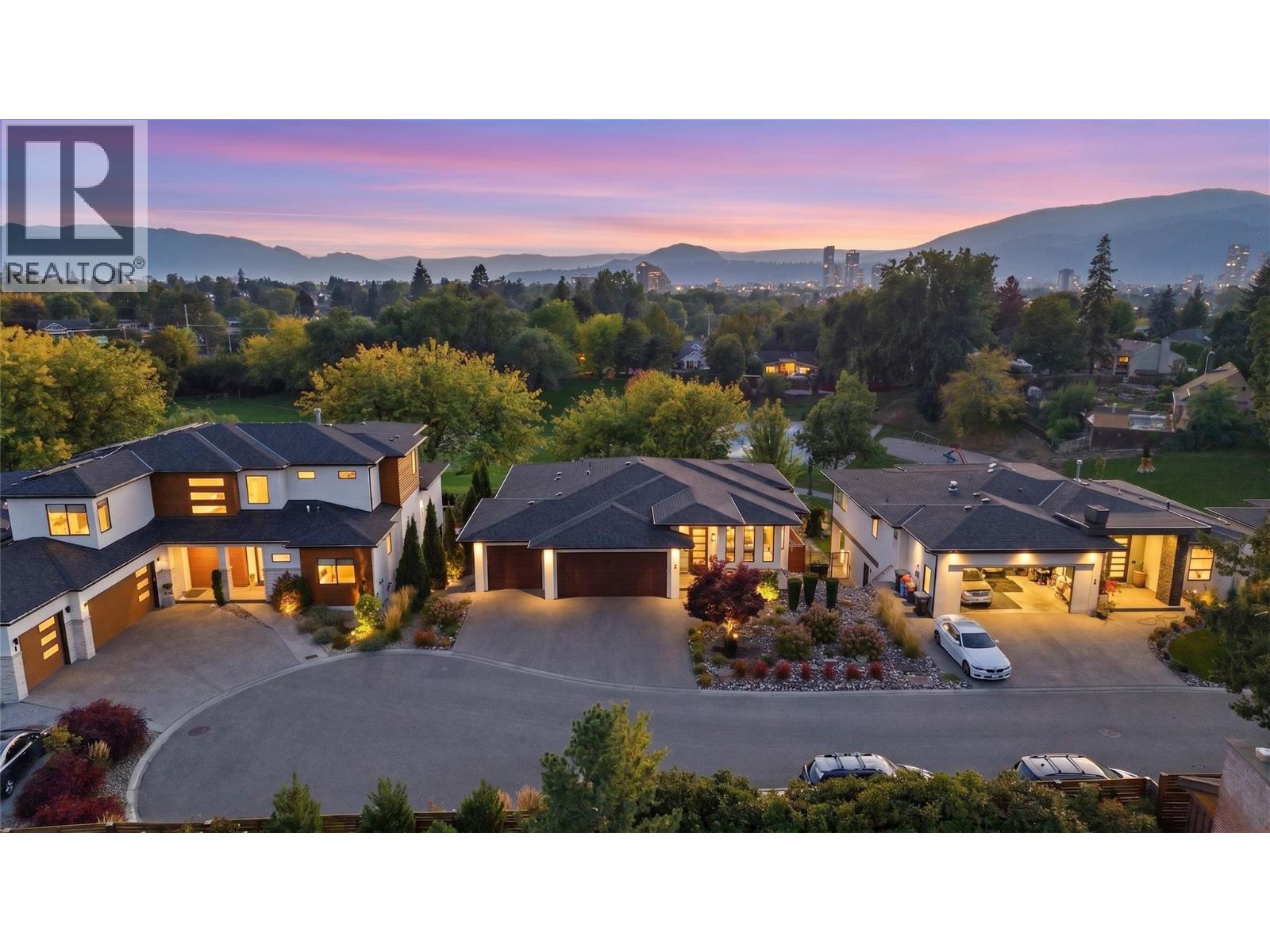 3 1675 Willow Crescent, Kelowna