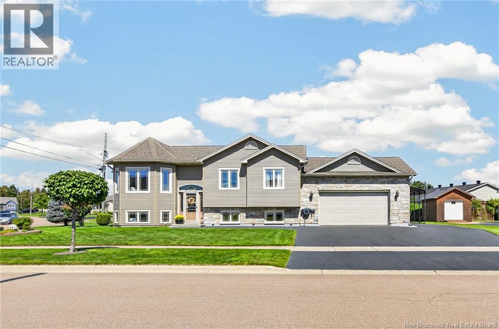 Property for sale at 77 Crawford