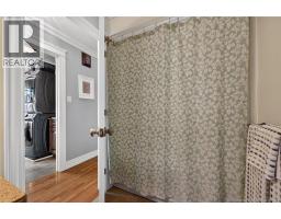 77 Crawford, photo 21
