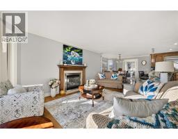 77 Crawford, photo 7