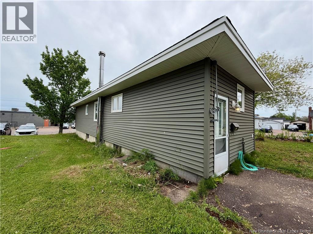 88 Watson Avenue - 21