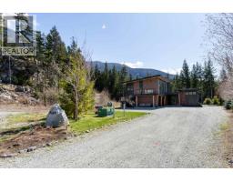 9149 Wedge Creek Rise, Whistler, BC V8E1M1 Photo 39