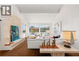 4211 Rockridge Crescent, West Vancouver, BC V7W1A9 Photo 10