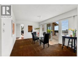 4211 Rockridge Crescent, West Vancouver, BC V7W1A9 Photo 11