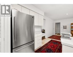 4211 Rockridge Crescent, West Vancouver, BC V7W1A9 Photo 19