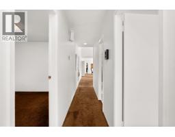 4211 Rockridge Crescent, West Vancouver, BC V7W1A9 Photo 23