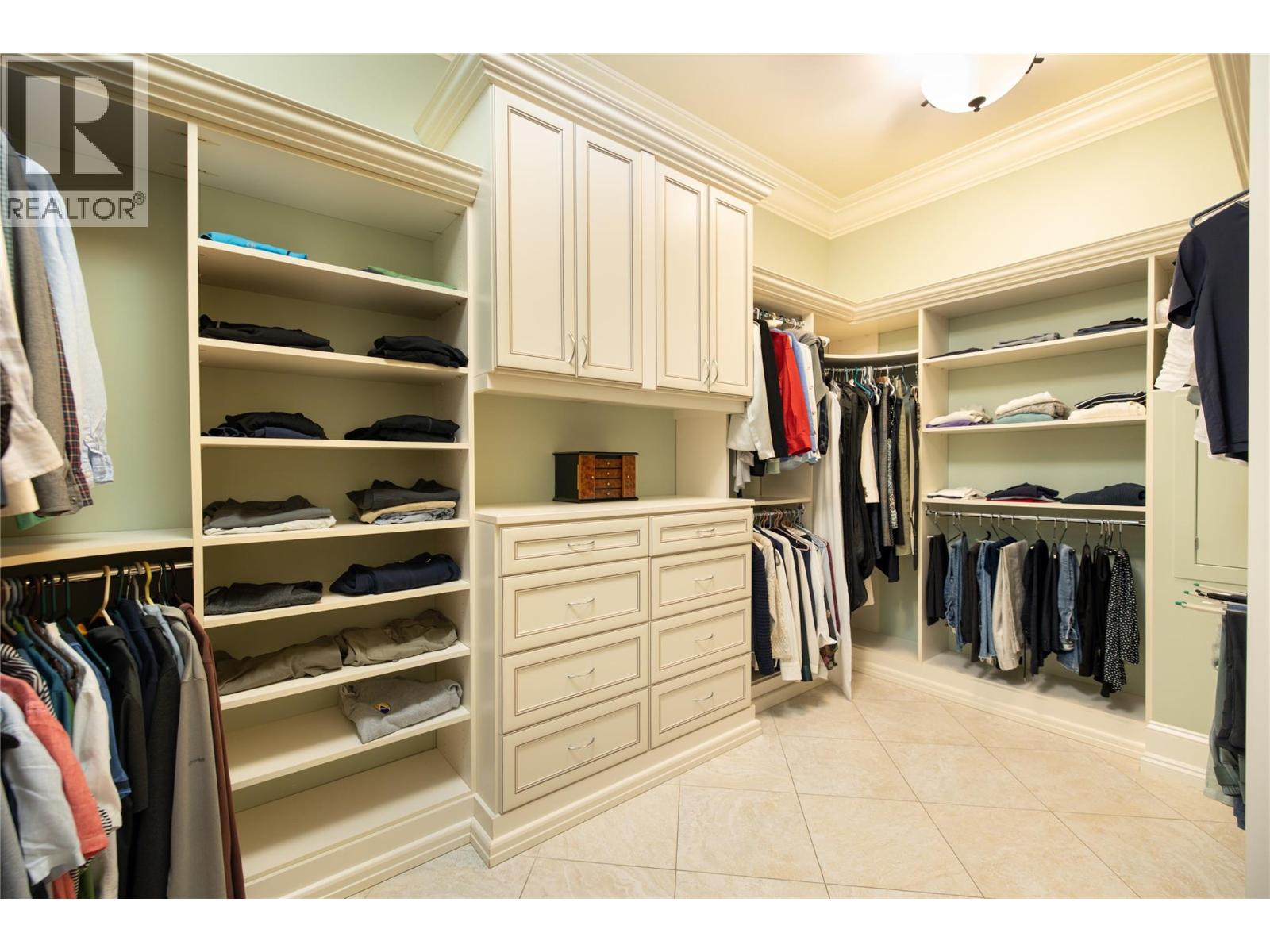 4388 HOBSON Road, Kelowna