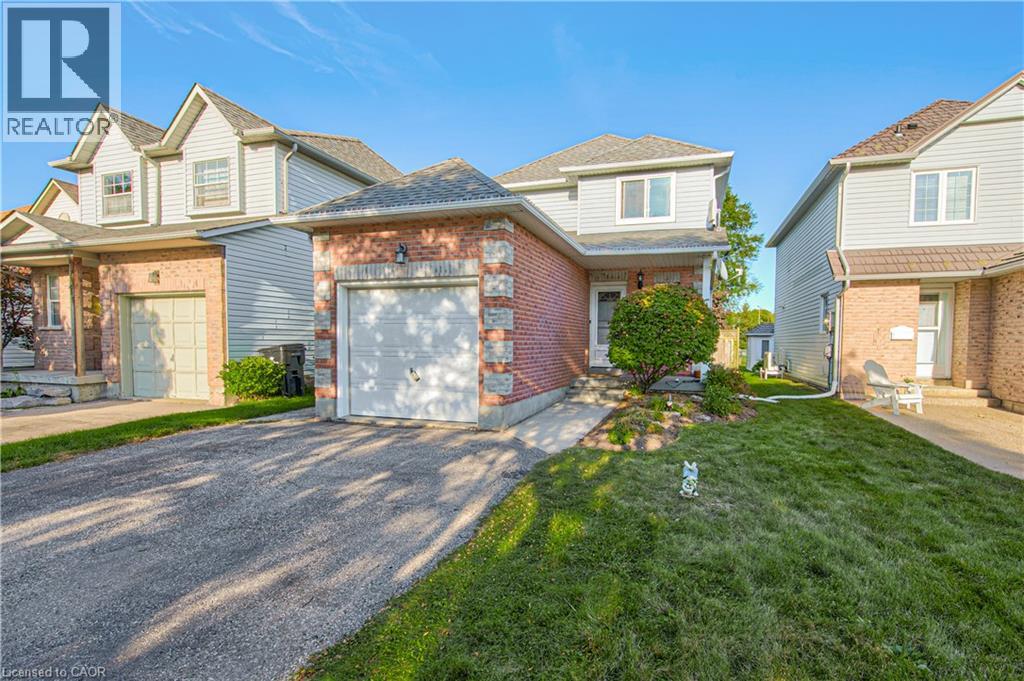 47 HILLTOP Drive — photo 2