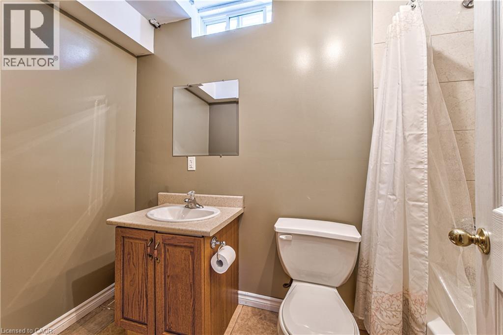 47 HILLTOP Drive - 28