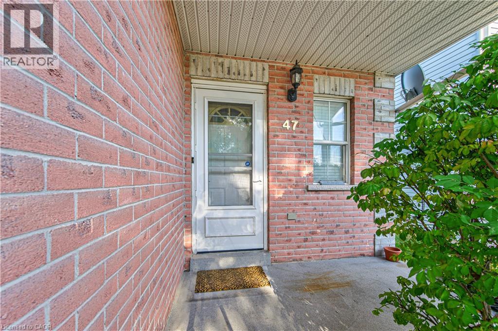 47 HILLTOP Drive - Image 4
