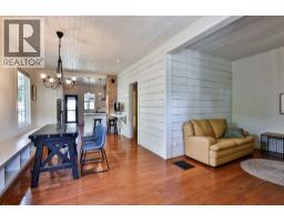 937 10 Street S - photo 3