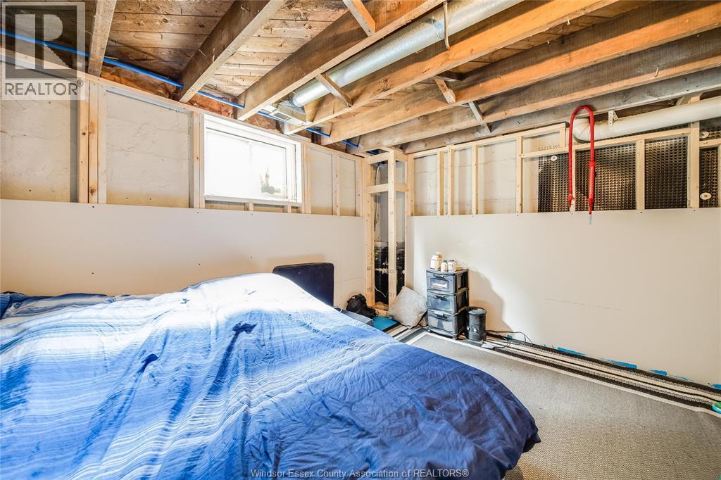 629 STANLEY STREET - 33