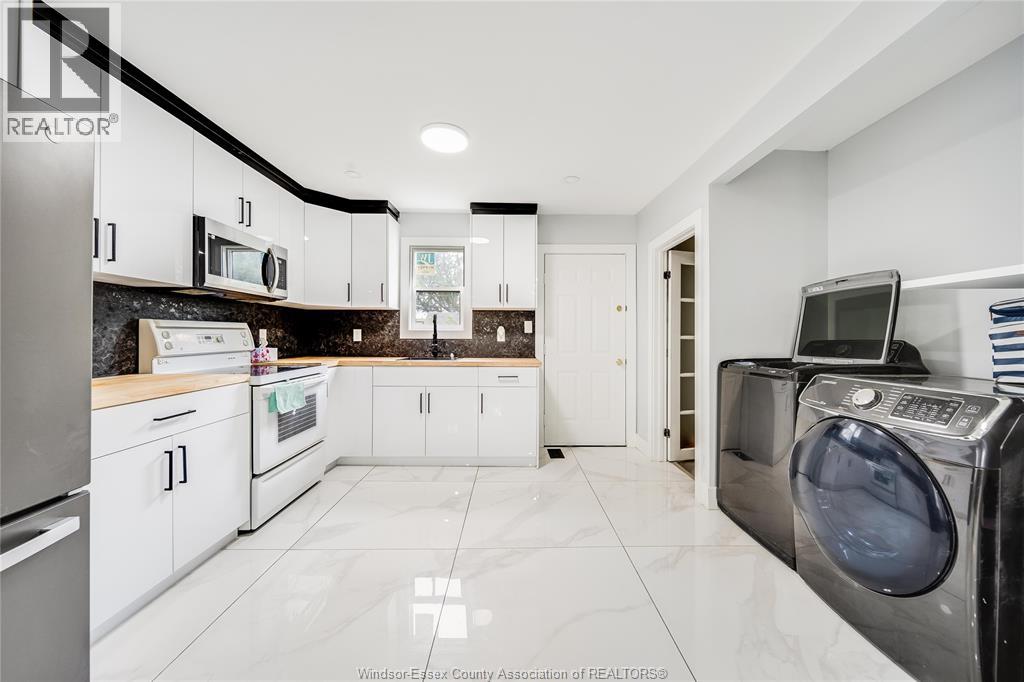 629 STANLEY STREET - 11